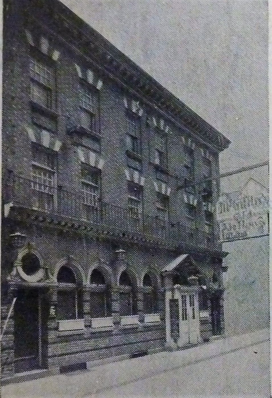 1910